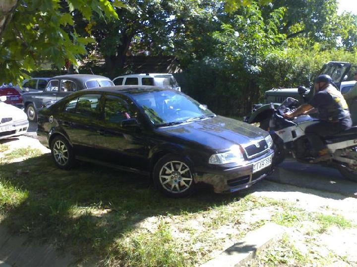 200609102352 (Medium).jpg